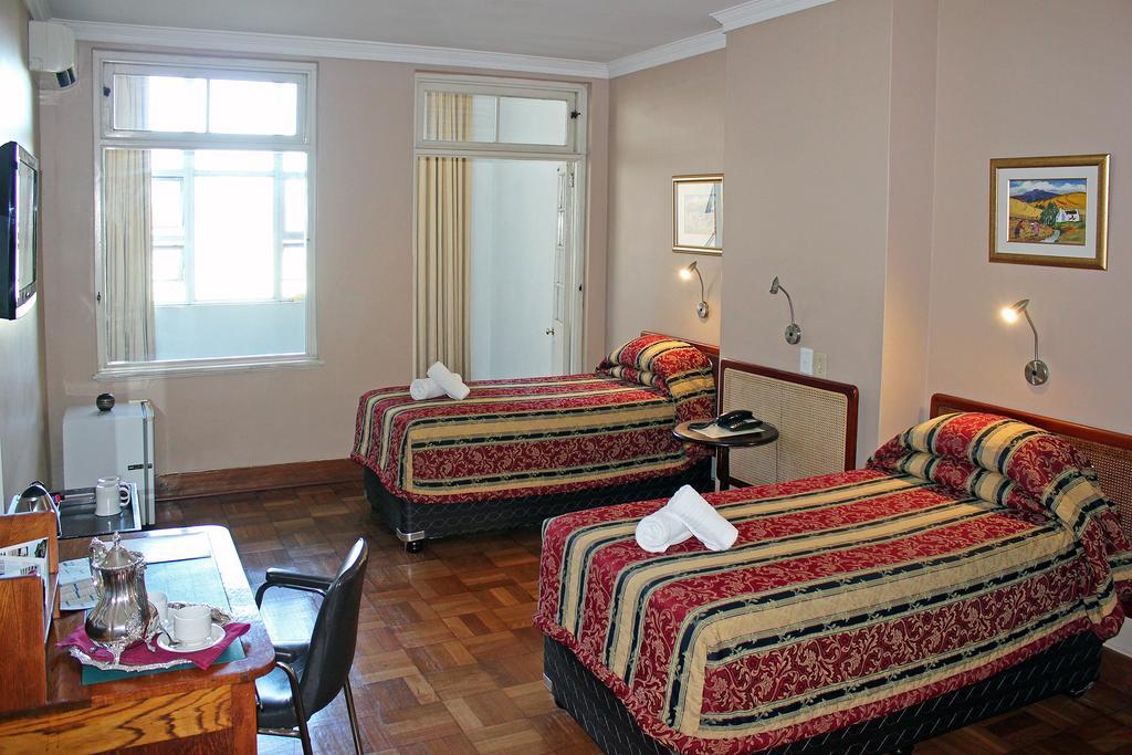 Durban Manor Hotel And Conference Centre Экстерьер фото