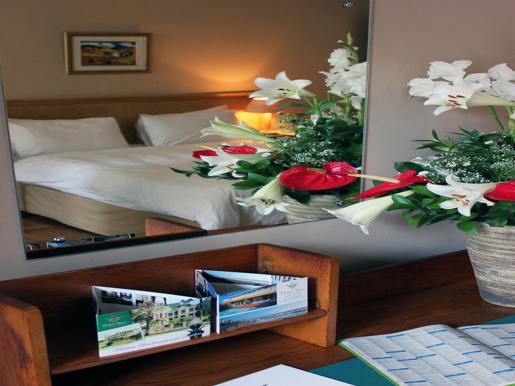Durban Manor Hotel And Conference Centre Экстерьер фото