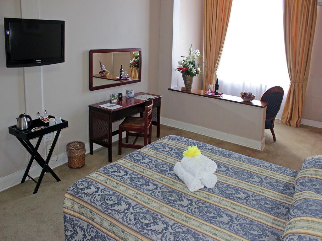 Durban Manor Hotel And Conference Centre Экстерьер фото