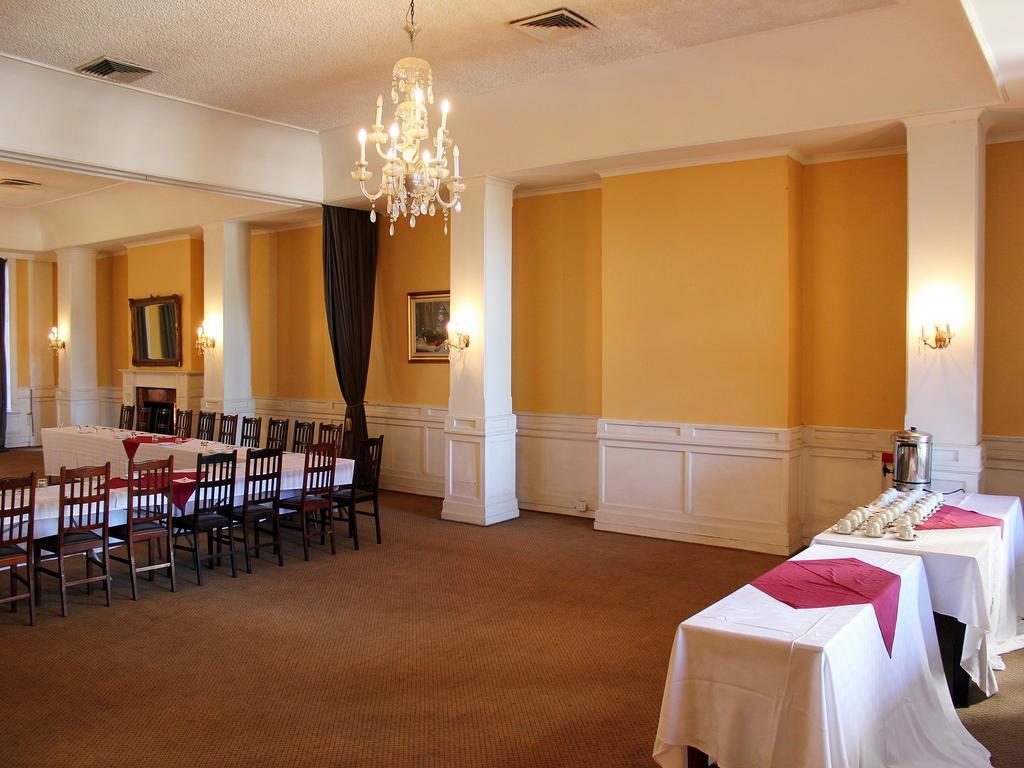 Durban Manor Hotel And Conference Centre Экстерьер фото