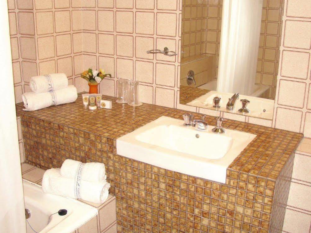 Durban Manor Hotel And Conference Centre Экстерьер фото